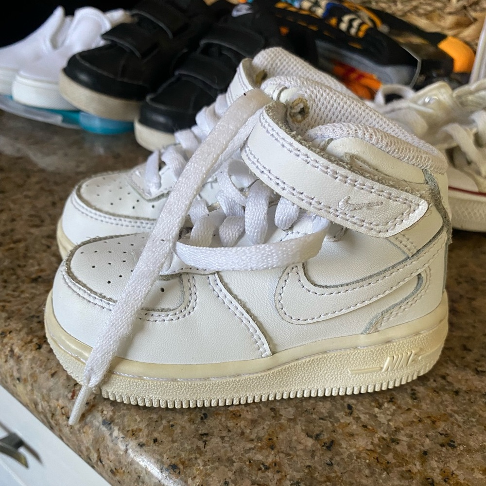 Nike Air Force 1 baby